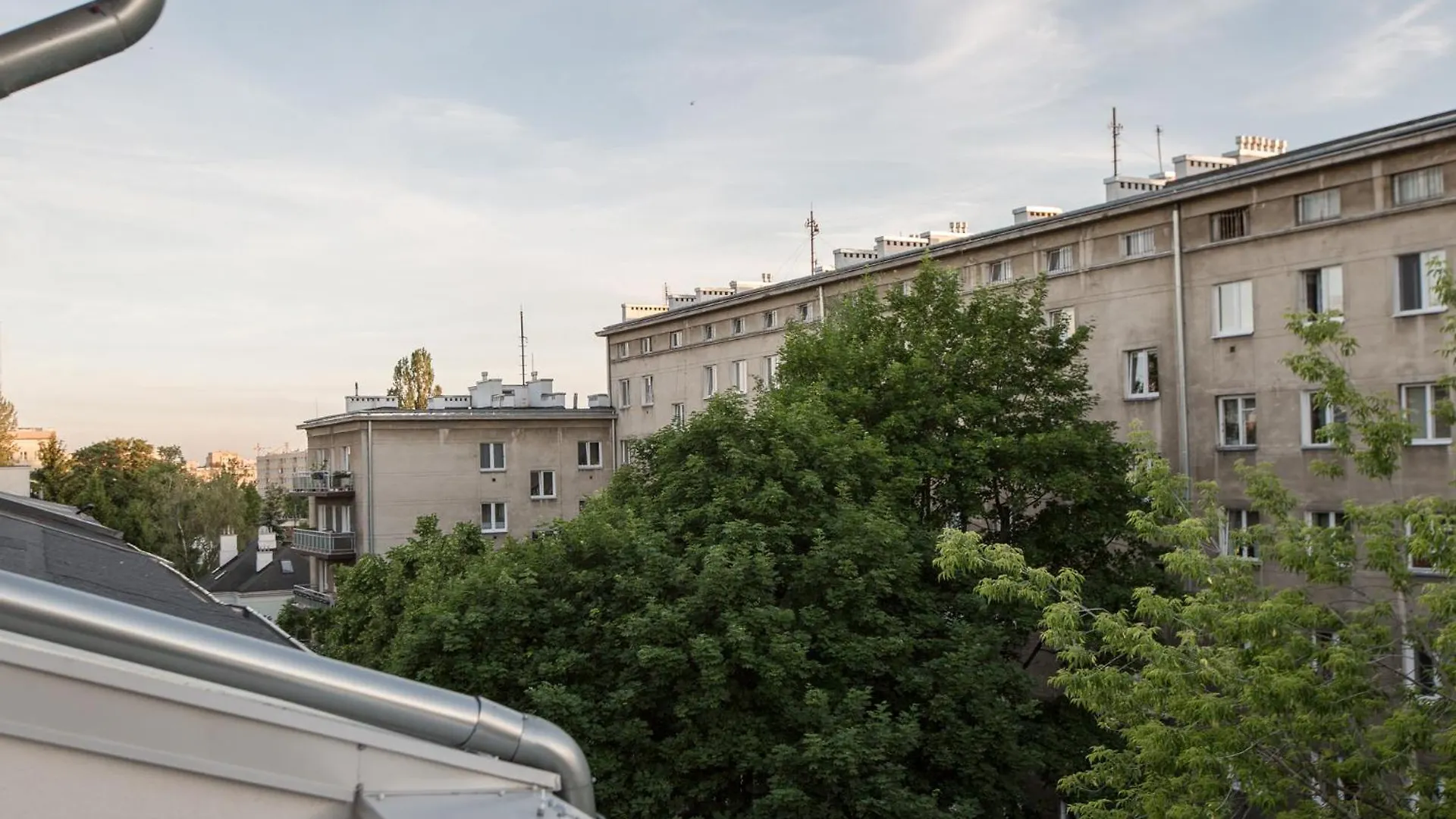 Sunny Mokotow - Apartment Near The Metro Βαρσοβία